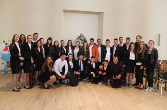 SLAVLJE MAJČINA DANA