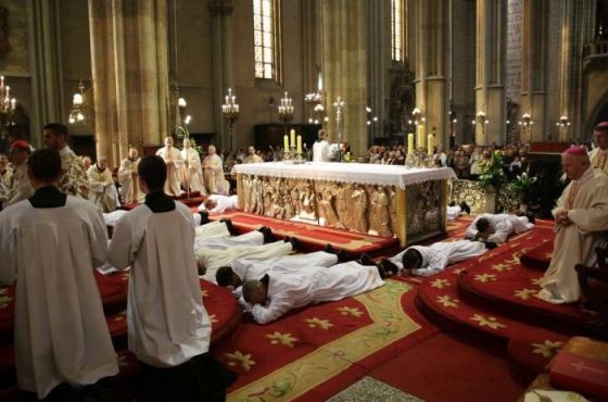ĐAKONSKO REĐENJE U ZAGREBU