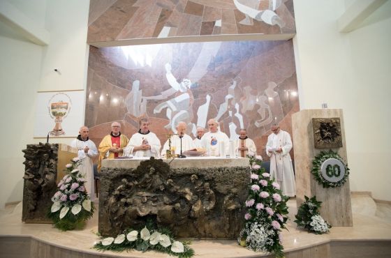 DIJAMANTNA MISA FRA PETRA KRASIĆA