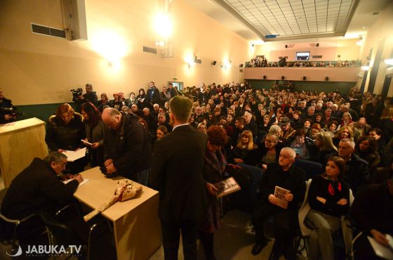 PREDSTAVLJENA KNJIGA "TREĆARI - DAR NEBA"