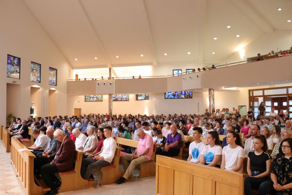 DIJAMANTNI I ZLATNI JUBILEJ