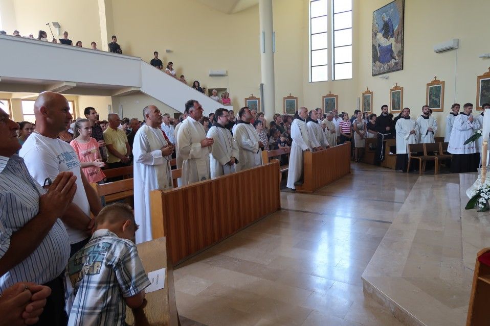 MLADA MISA FRA ALENA PAJIĆA