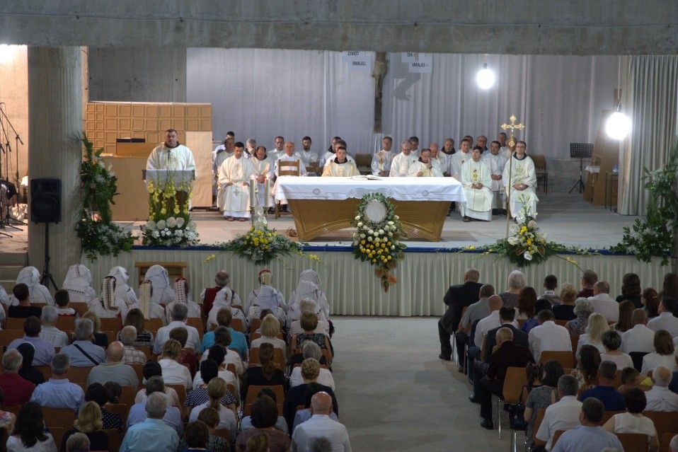 MLADA MISA FRA AUGUSTINA ČORDAŠA