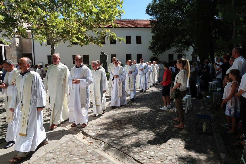 MLADA MISA FRA ZVONIMIRA PAVIČIĆA