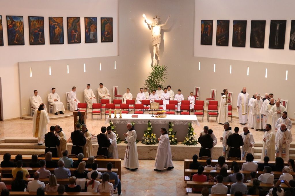 PRVI PRIVREMENI ZAVJETI NAŠE BRAĆE