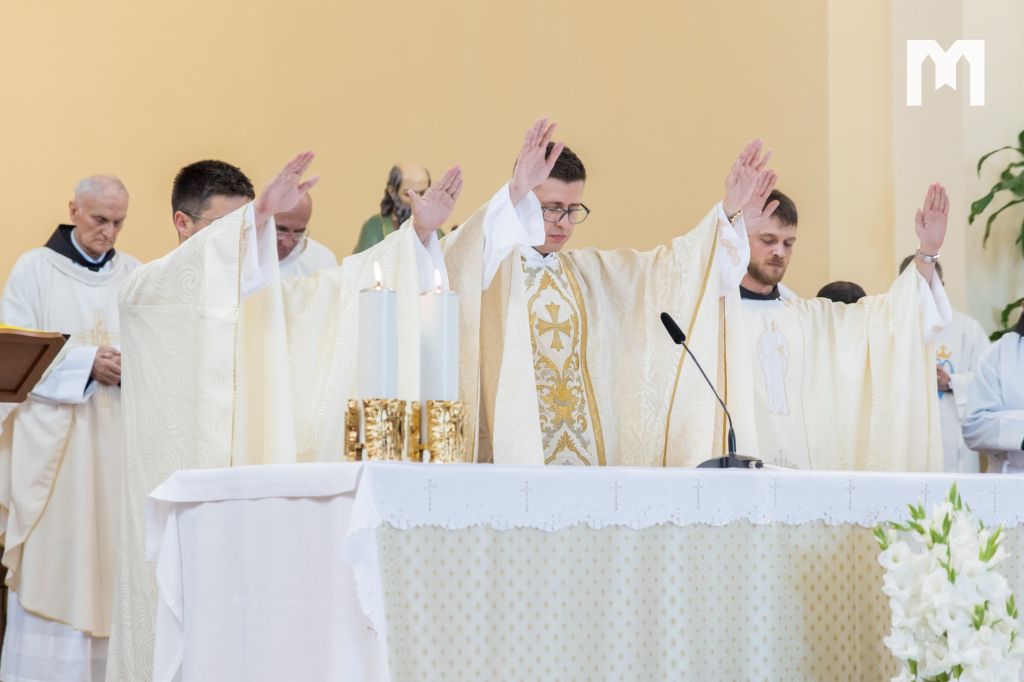 Mlada misa fra Dragana Bolčića