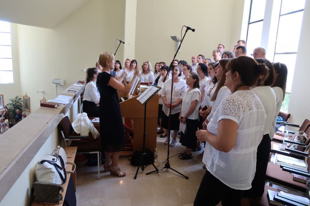 MLADA MISA FRA ALENA PAJIĆA