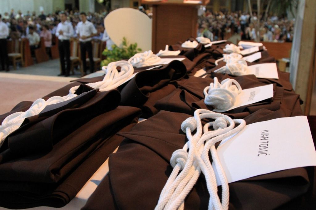 JEDANAESTORICA NOVAKA