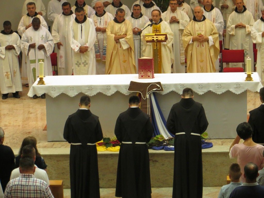 POLAGANJE PRVIH PRIVREMENIH ZAVJETA