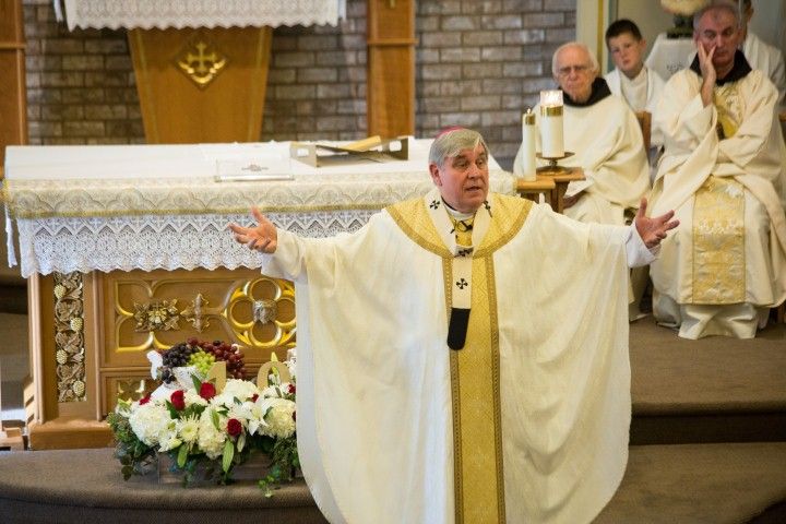 100 GODINA ŽUPE PRESVETOGA SRCA ISUSOVA U MILWAUKEEJU