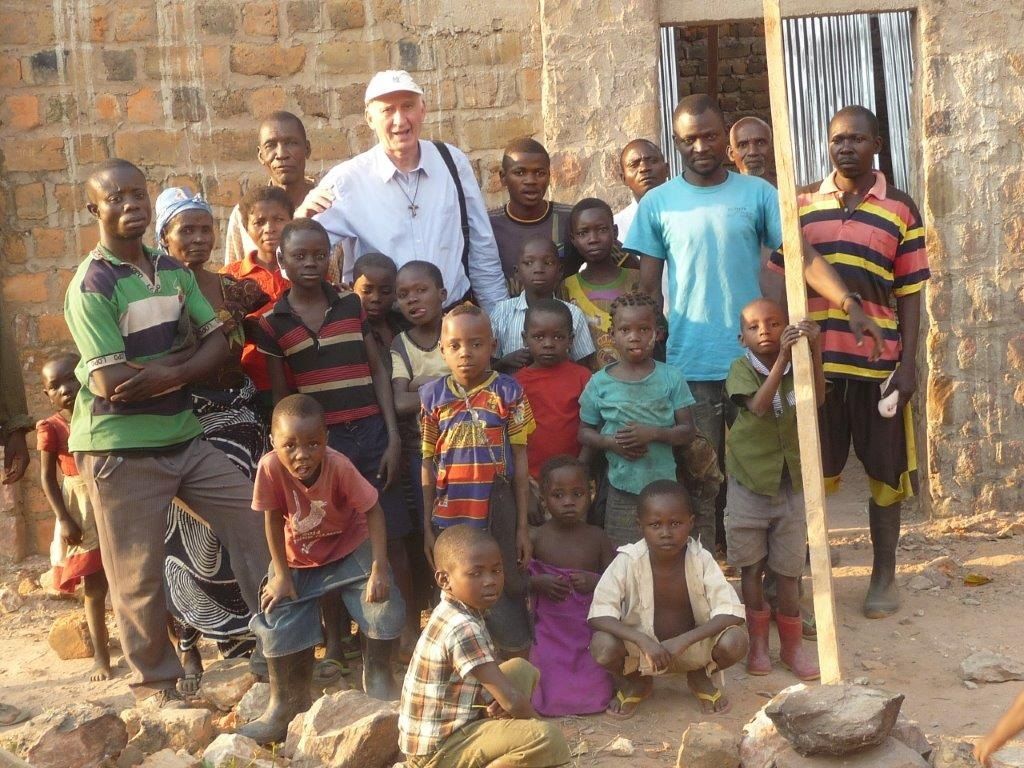 HTJELI JEDNU, A SAGRADILI DVIJE CRKVE U AFRICI