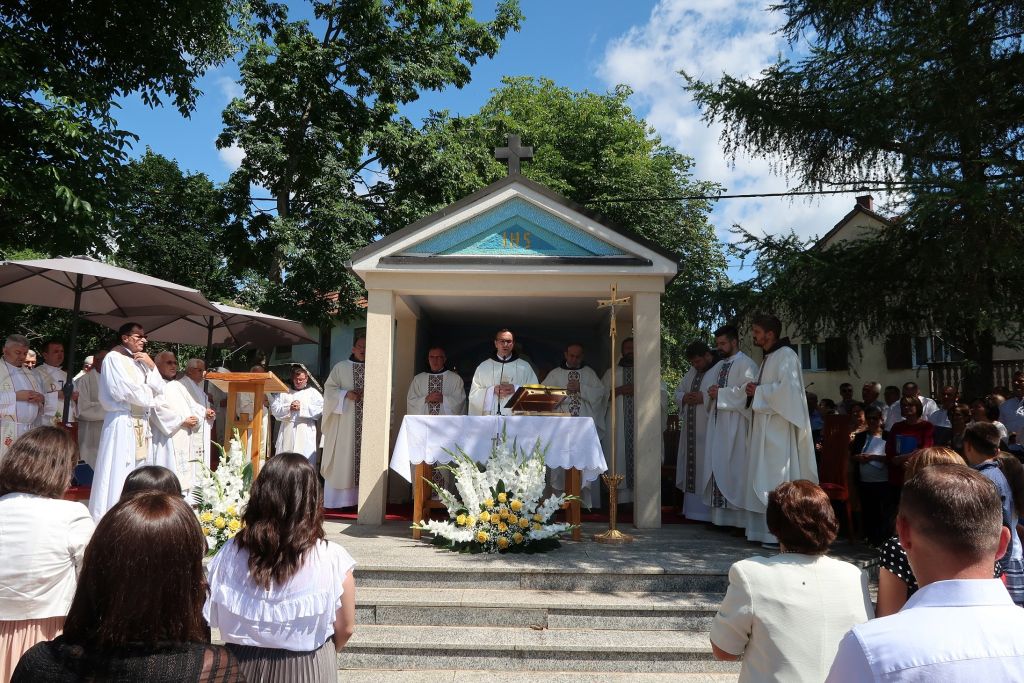 MLADA MISA FRA JURE BARIŠIĆA