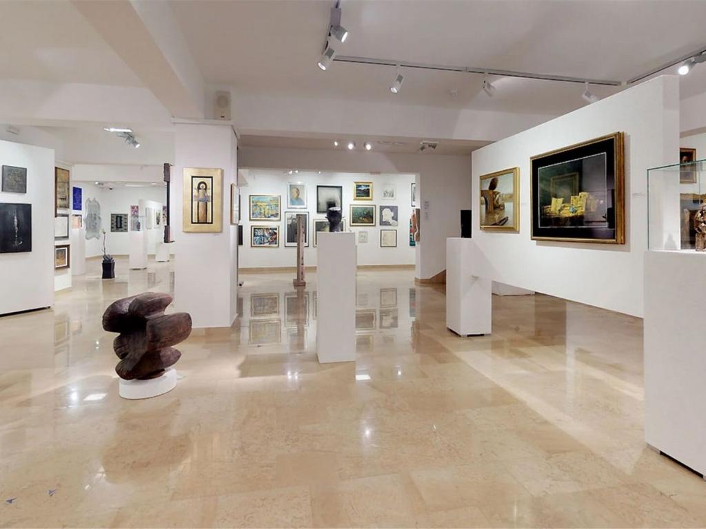 FRANJEVAČKA GALERIJA ŠIROKI BRIJEG