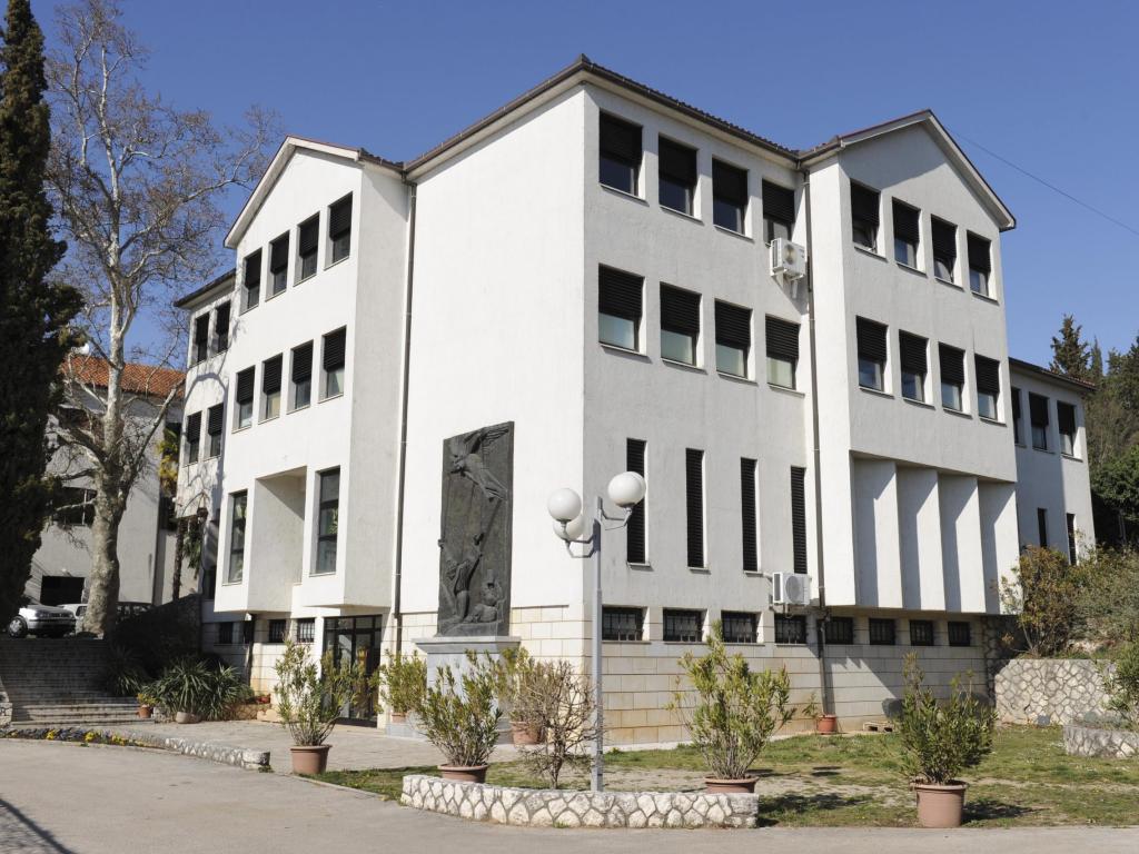 FRANJEVAČKA GALERIJA ŠIROKI BRIJEG