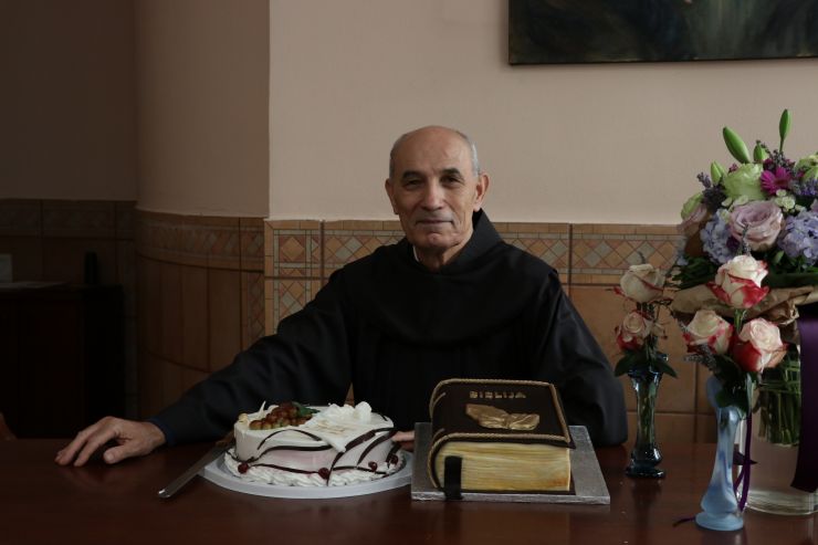 ZLATNA MISA FRA ZORANA SENJAKA