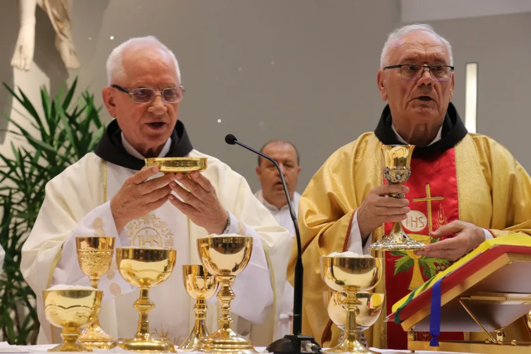 DIJAMANTNI I ZLATNI JUBILEJ